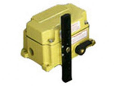 點擊查看詳細信息<br>標題：HFKLT2-N拉繩開關 閱讀次數(shù)：2206