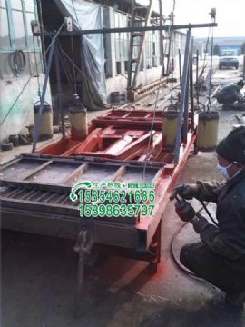 點(diǎn)擊查看詳細(xì)信息<br>標(biāo)題：鐵路專用草支墊生產(chǎn)廠家 閱讀次數(shù)：4291