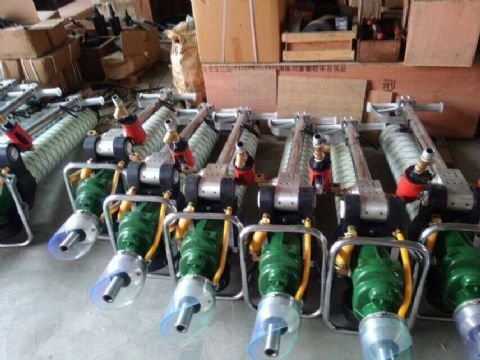 點擊查看詳細信息<br>標題：MQT-130/2.8型氣動錨桿鉆機15898635797 0537-3202711 閱讀次數(shù)：2630